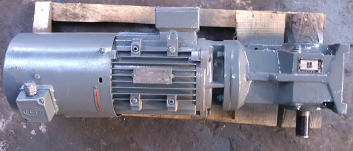 配編碼器的K47減速機整體圖