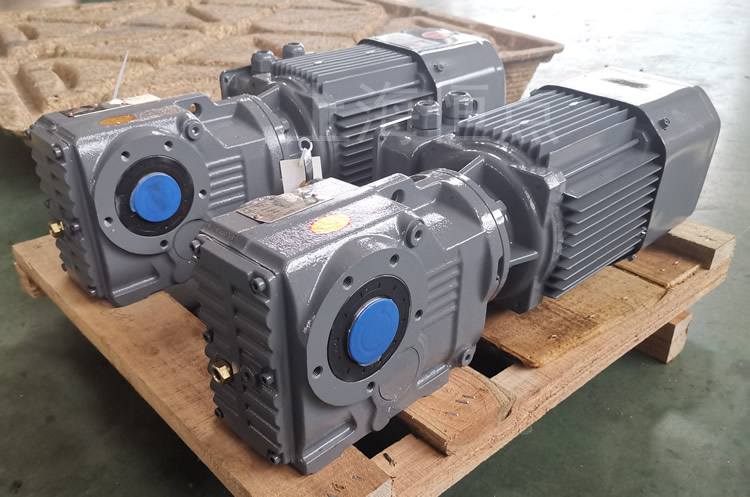 KA37系列減速機通孔輸出，配電機實物圖